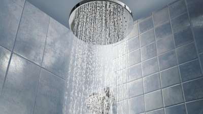 Hot Showers: The Good, Bad, and Ugly alt=